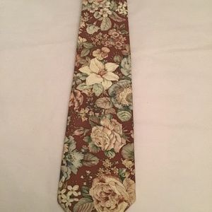 Vintage Tie by Boston Traders